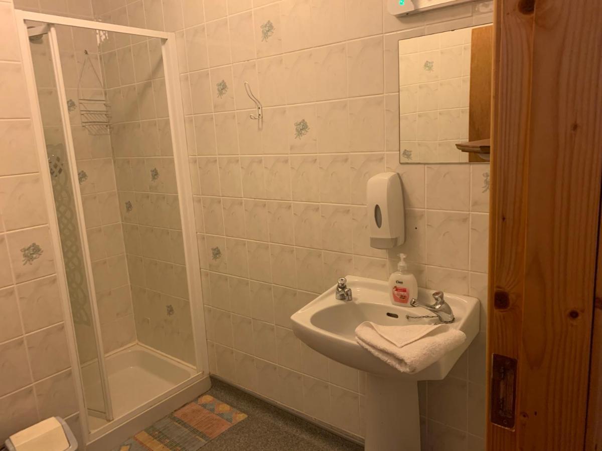 Clare'S Rock Self-Catering Accommodation Carron 외부 사진